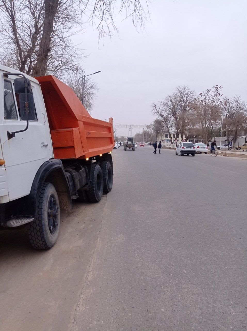 Kamaz Sotiladi holati zo'r