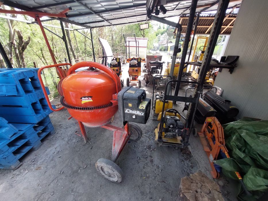 placa compactor picamer inchirieri scule mai picior compactort  beton