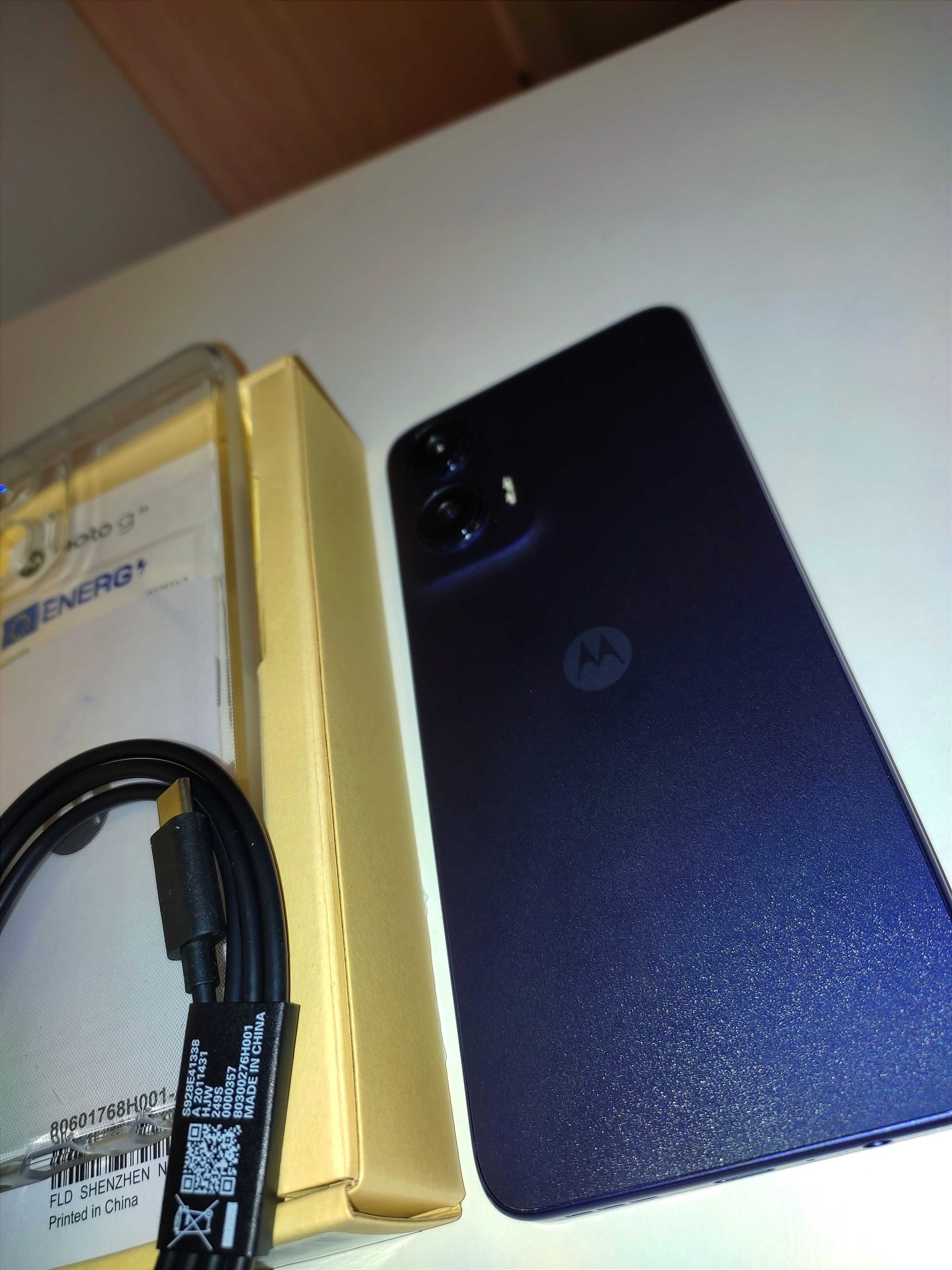 Motorola Mota G35 5G 256GB Гаранция 3 години