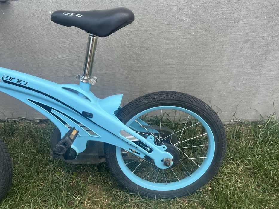 Bicicleta pt copii 4-6 ani