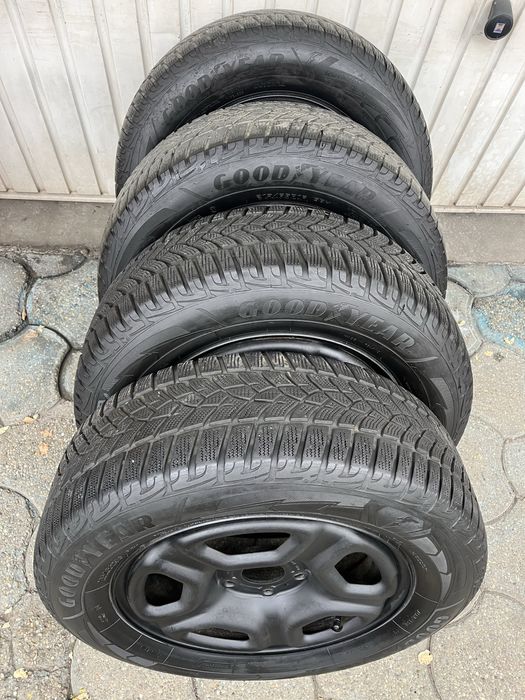Jante 5x114.3mm anvelope iarna 215/65 R16, Dacia Duster Nissan Renault