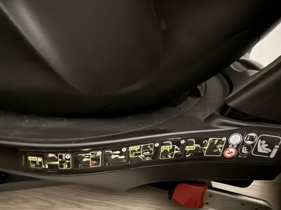 Scaun masina Britax Romer sict inside