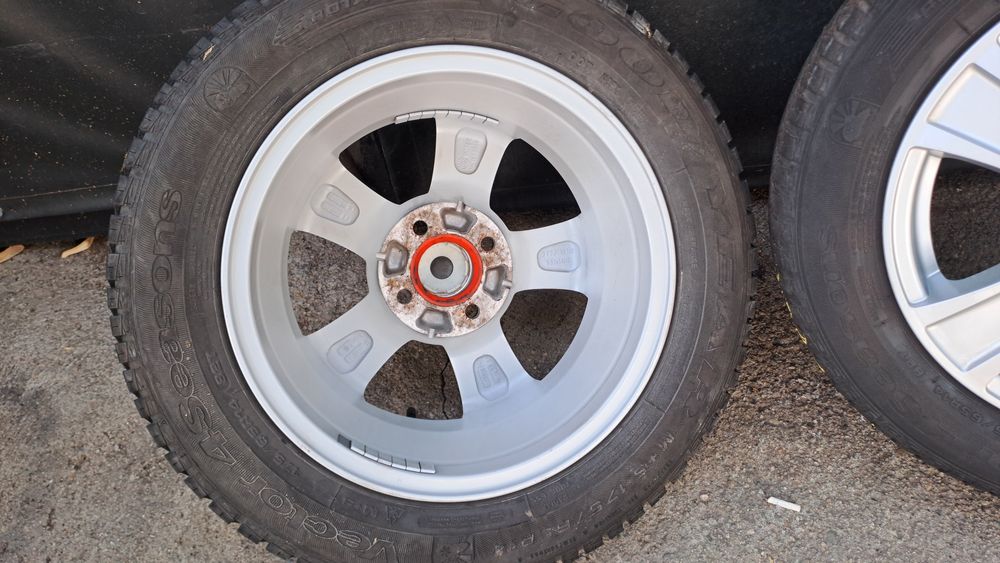 14" 4X100mm Алуминиеви джанти с Гуми 175/65/14 Подарък, 4x100