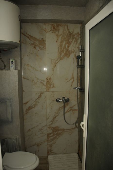 Garsonieră de vînzare