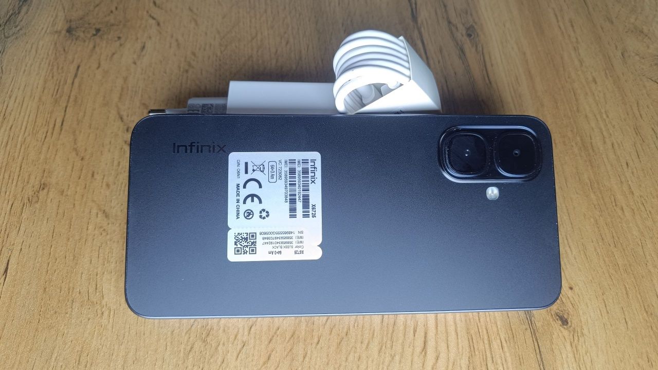Infinix smart 10 skitkada 1milyon bir yuz ming