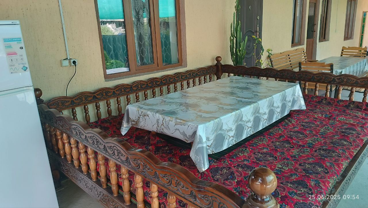 Oyla va ulfatlar uchun dacha Burchmulloda (bez makler)