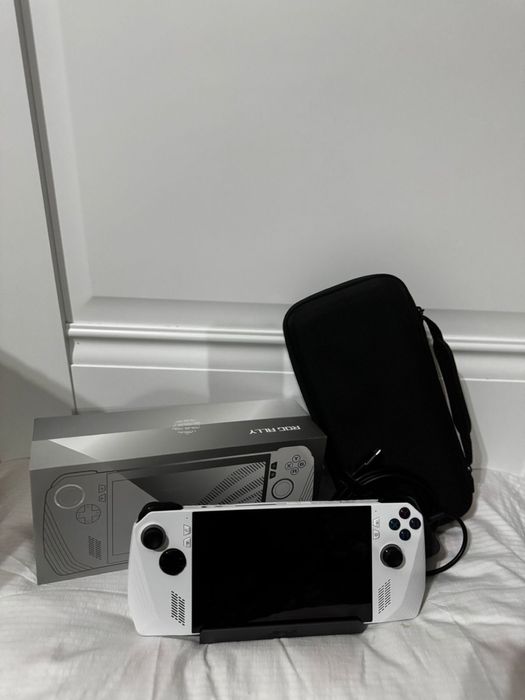 Asus ROG Ally Z1 Extreme