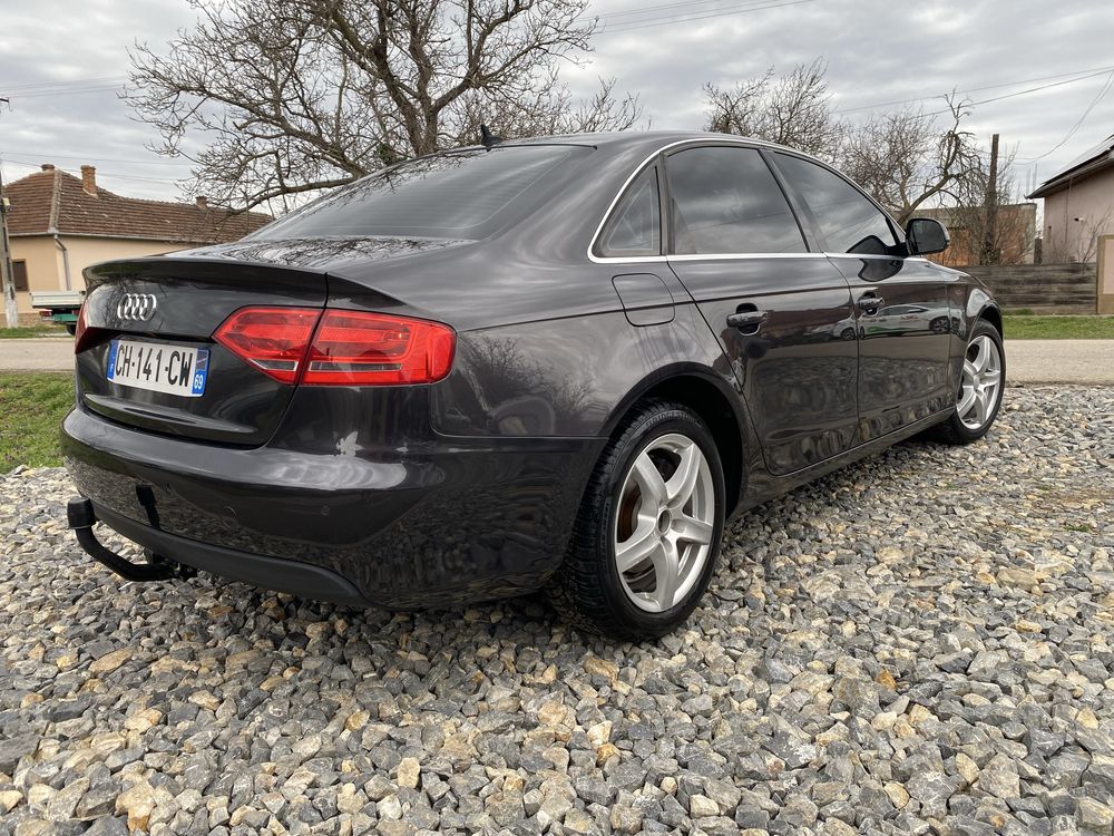 Audi a4 b8 2.0 tdi/2009/xenon led/limuzina