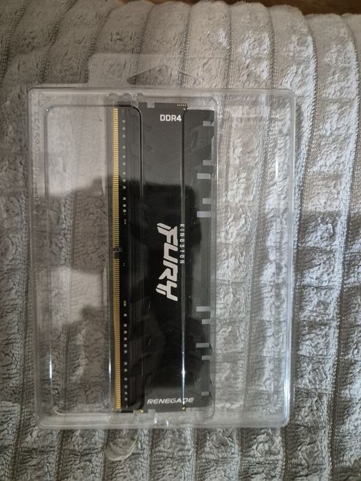 Оперативная память DDR4 8GB 3600