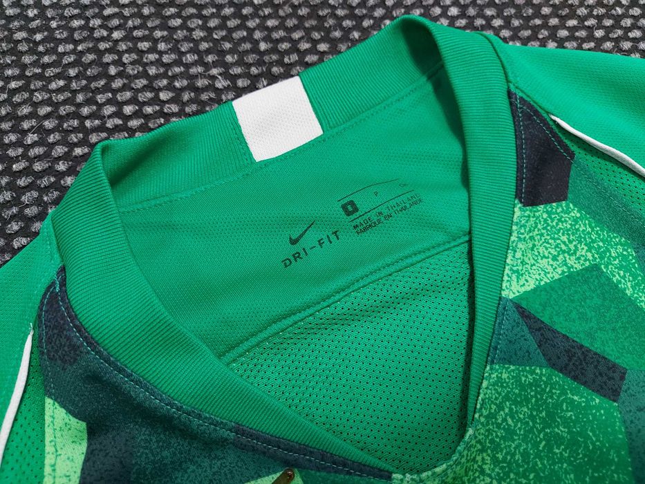 Nike f.c. тениска S размер мъжки