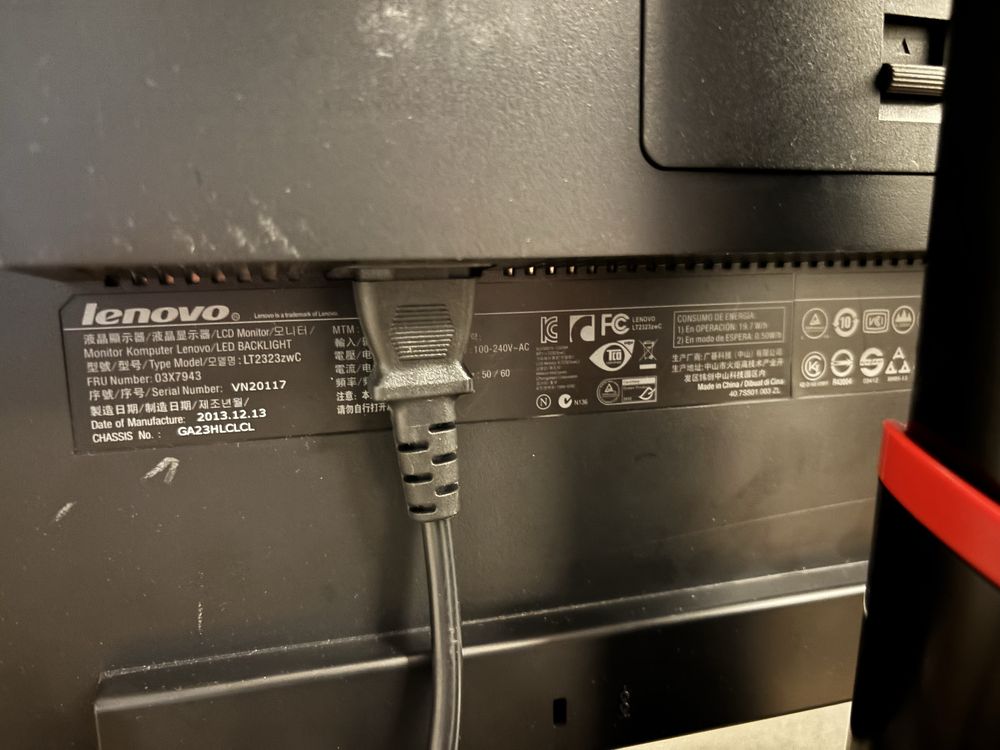 Monitor Lenovo LT23232WC in stare foarte buna