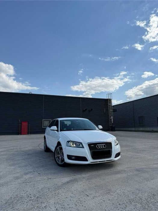 Audi A3 / 1.8 TFSI / Sportback / S Line