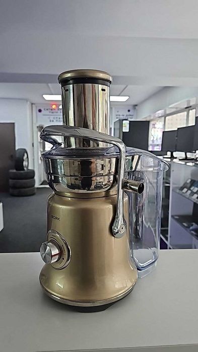 BORK S703 CH — премиальная соковыжималка