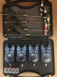 Set4 av ertizoare TLI10 + 4 swingere cu iluminare si valigeta