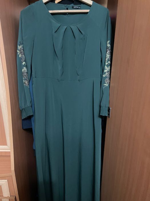 Платье вечернее длинное