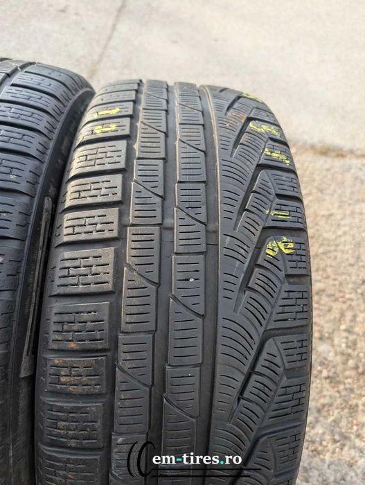 SET 2 Anvelope Iarna 235/55 R18 PIRELLI Sottozero Winter 210 serie 2 1