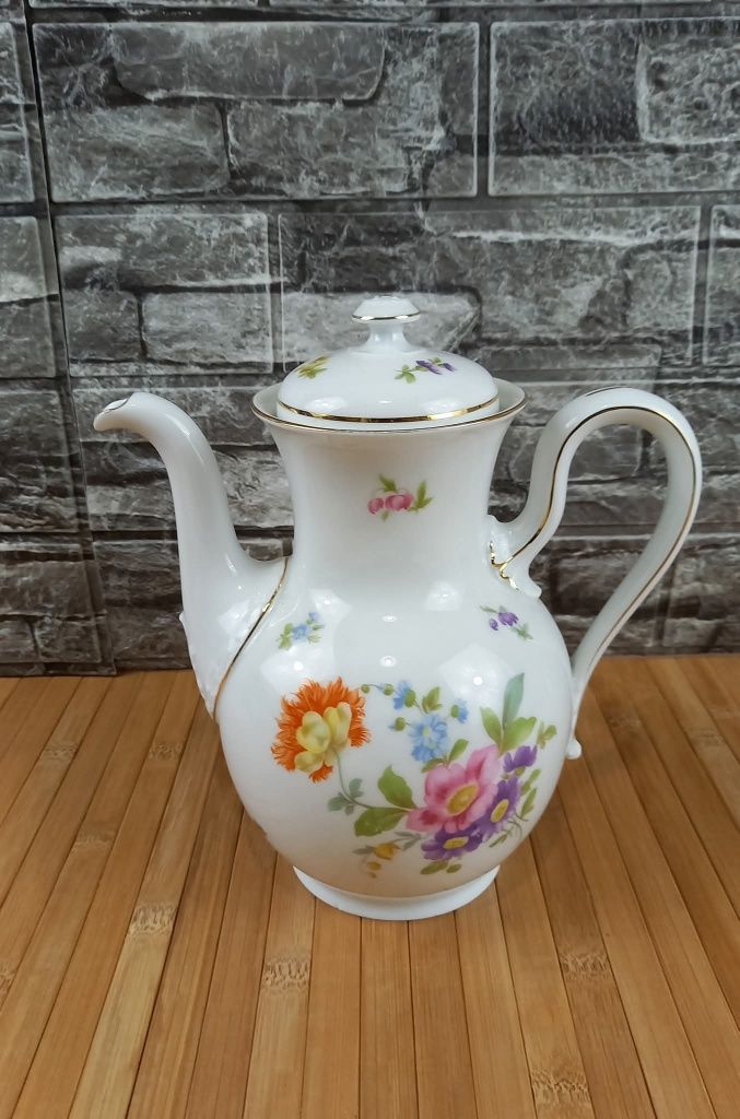 Порцеланов сервиз за 6 човека - Rosenthal Balmoral

Чаши
