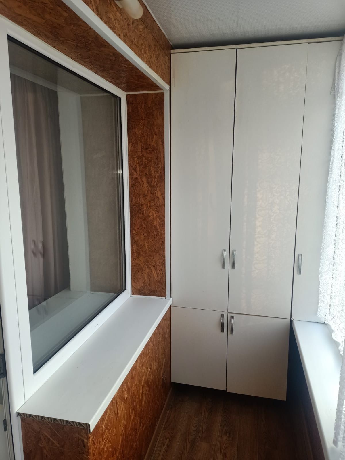 Продам 2комн квартиру новой планировки в кирпичном доме.3 этаж