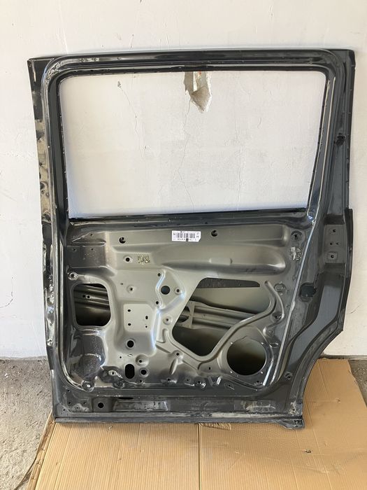 Задна дясна врата за Volkswagen Sharan Фолксваген Шаран 2010-2018г 2бр