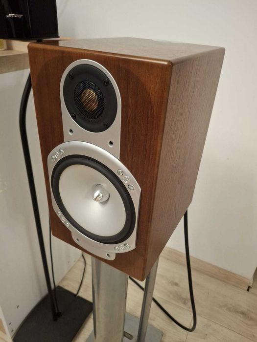 Boxe Monitor Audio Silver RS1