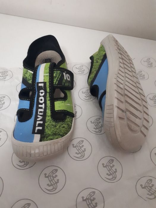 Детски  пантофи / момче