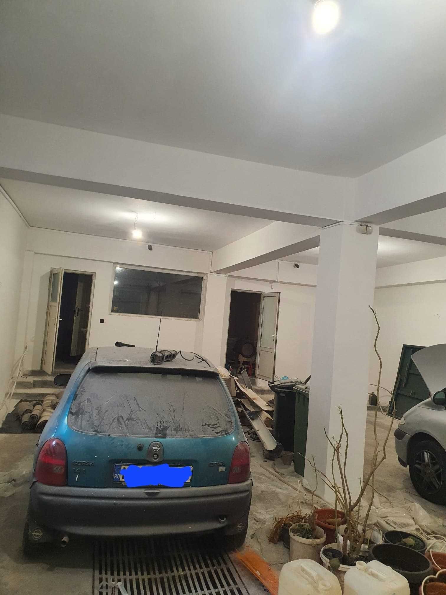 Închiriez spațiu comercial zona centrală