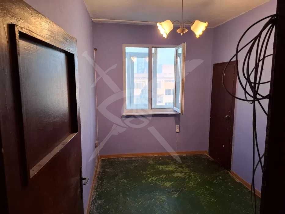 Продава се Тристаен апартамент в Варна, Чайка - 80 кв.м за 1813 €/кв.м - Снимка #2