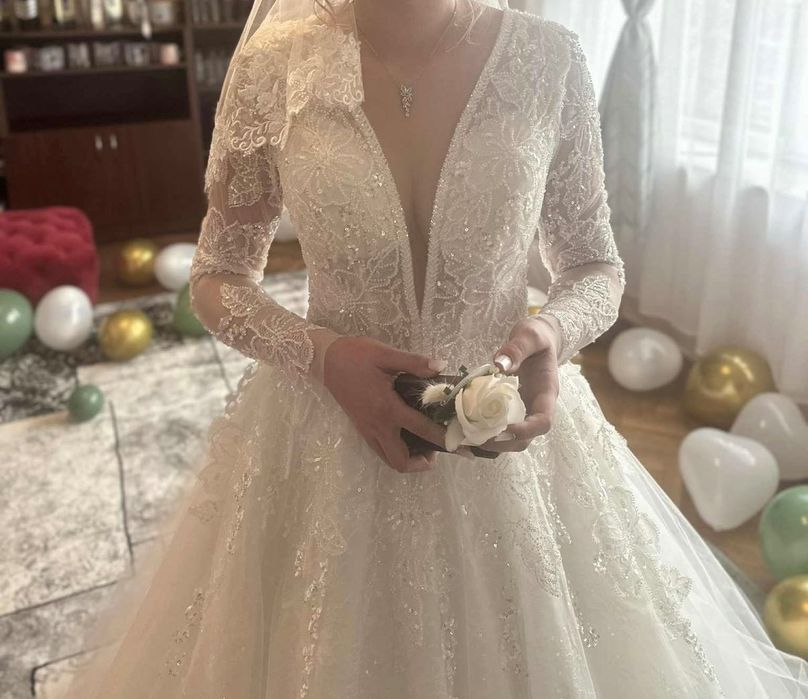 Rochie de mireasă tip prințesă