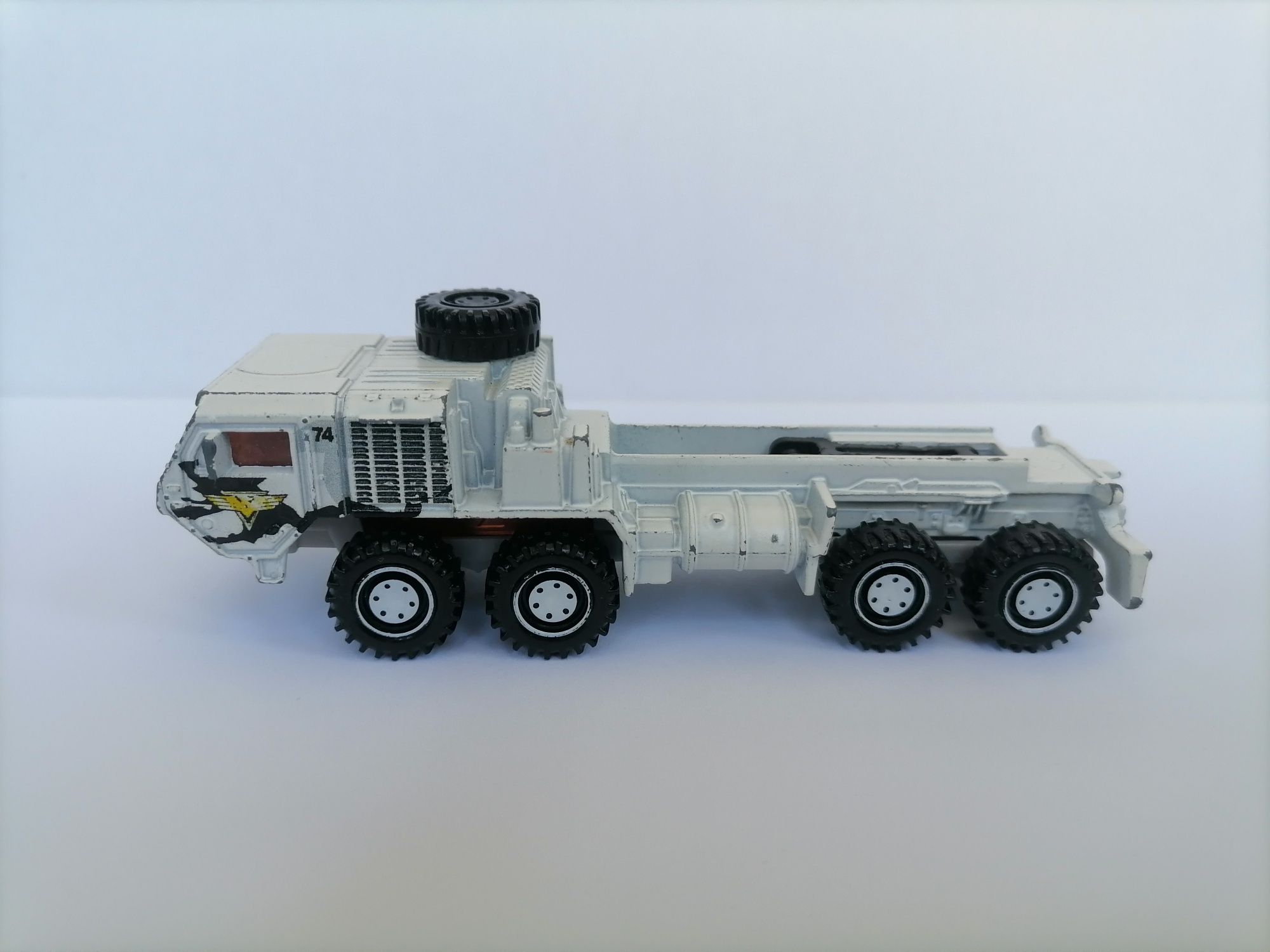 Matchbox oshkosh hemmt a4