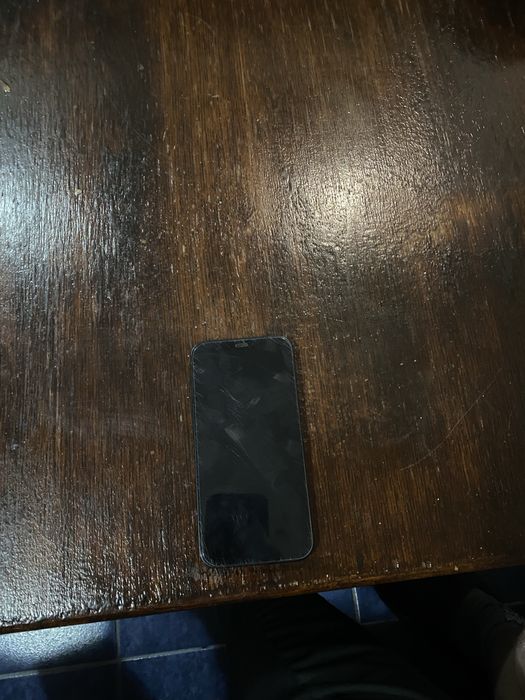 IPHONE 12 simplu