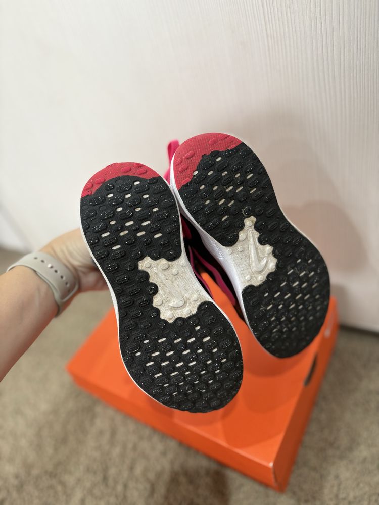 Детски маратонки Nike