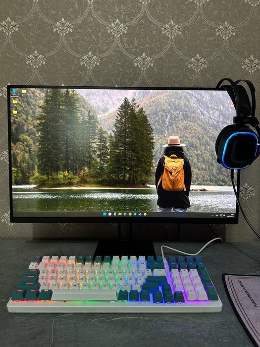 Kompyuter PC holati yangi. srochni sotiladi