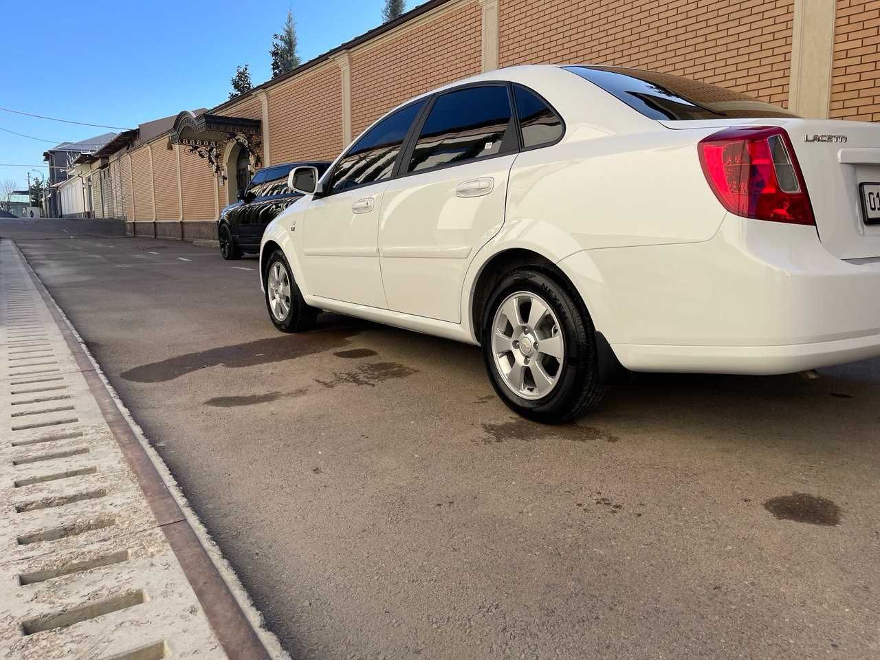 Chevrolet Gentra заводское состояние! 6000 км пробег! Янги! Идеал!