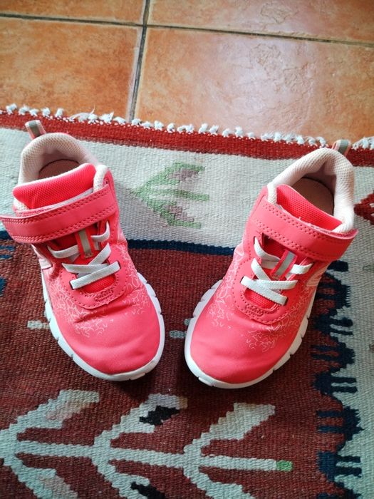 Adidași fetiță mărimea 29