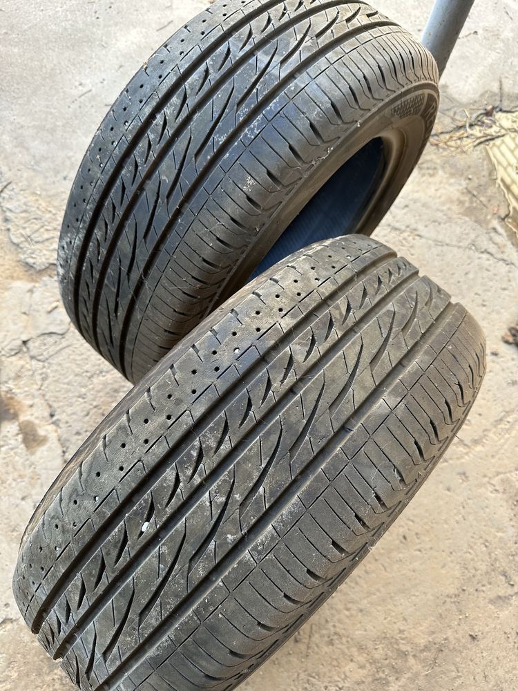 Продам летние Шины БРИДЖСТОН 225/55R17 2шт