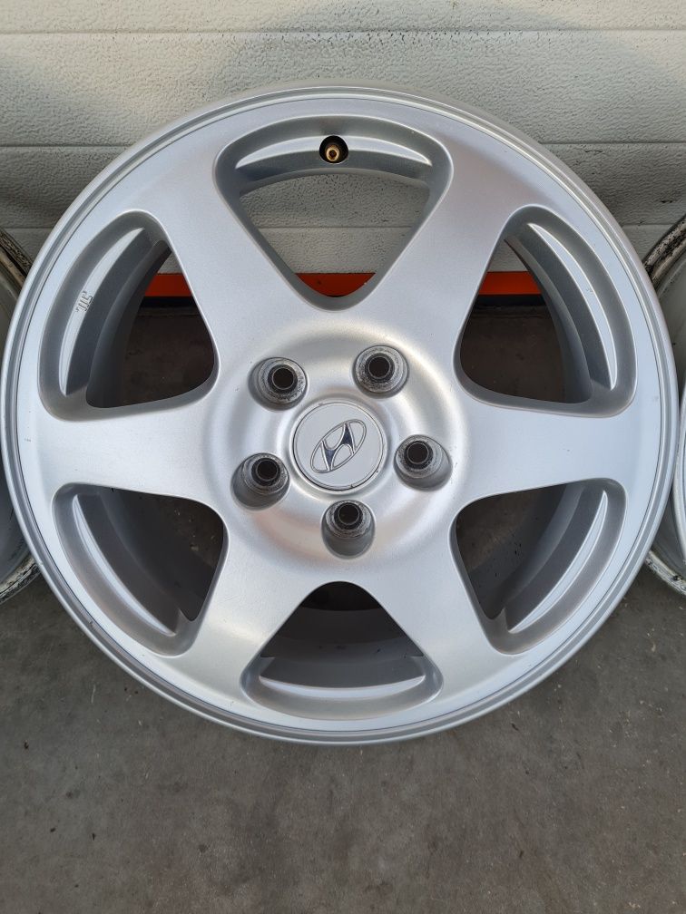 Оригинални джанти за ХЮНДАЙ КИА HYUNDAI KIA R16 5x114.3 ET46 6.5J