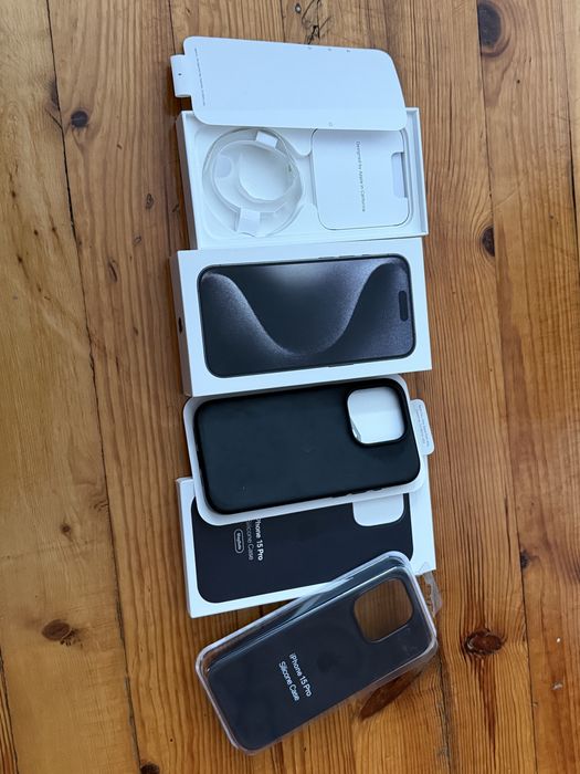 Кейс case и кутия за iphone 15 pro