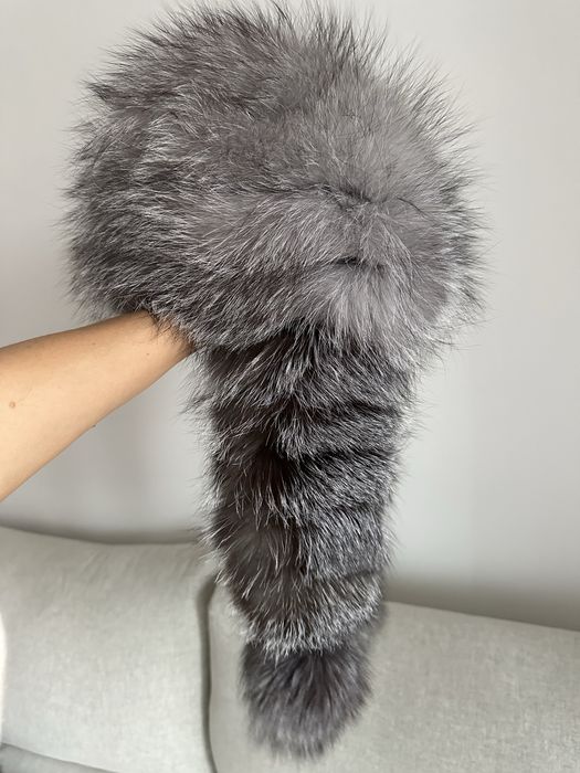 Caciula vulpe argintie lux noua S