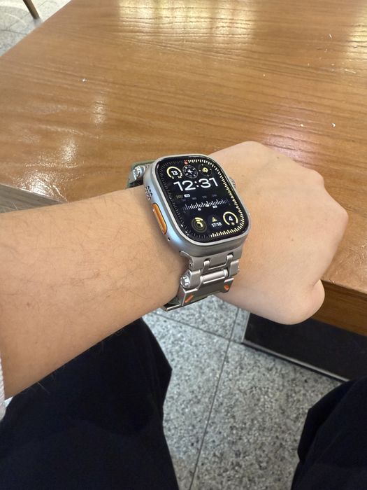 Apple Watch Ultra 2