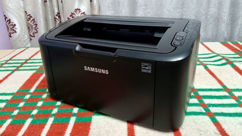 Продам принтер Samsung ML1665