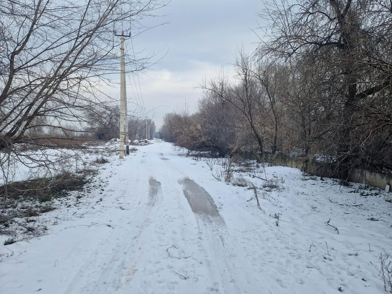 Продам участок в пригороде рядом с мкр Рахат