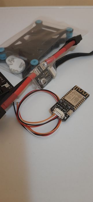 GPS и АВТОПИЛОТ за лодка за захранка или дрон