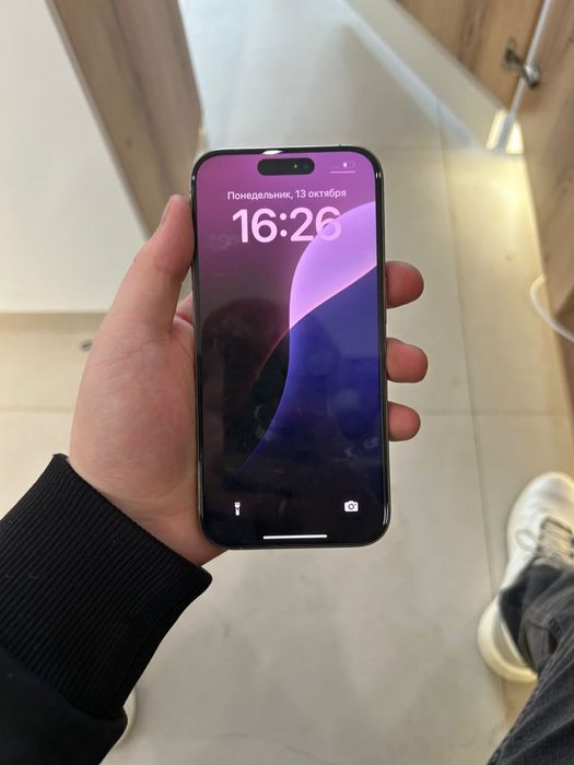 IPhone 15 pro 256 gb