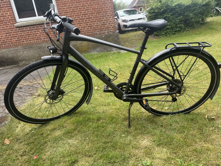 Specialized Cambodia 2021