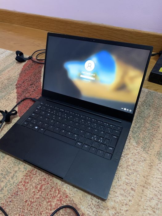 Dezmembrez Razer Blade Stealth 13, functional ,