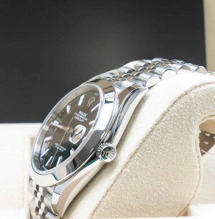 rolex datejust 41mm smooth сребристо