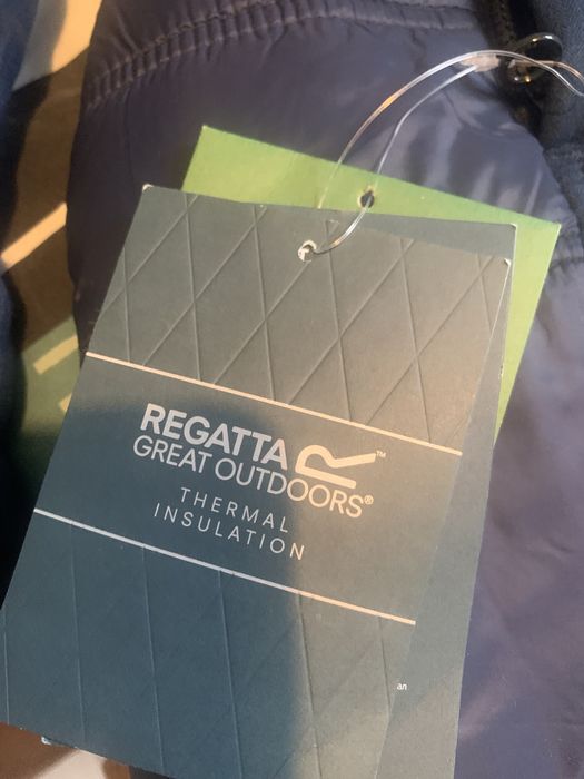 Vand geaca pentru femei firma Regatta