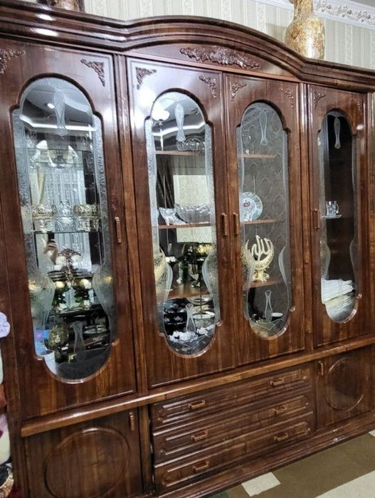 Горка сервант б/у