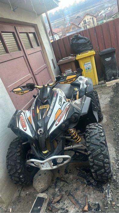 Vând can-am renegade 800R  2010