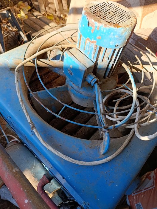 Тва топло въздушен апарат. Въздушна риза